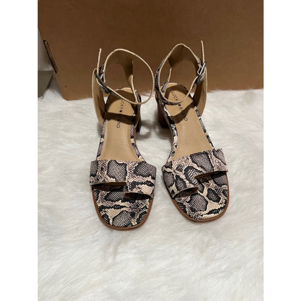 Lucky Brand Loklin Heeled Sandal Snake Print Ankle Strap Chunky Heel Size 8.5M